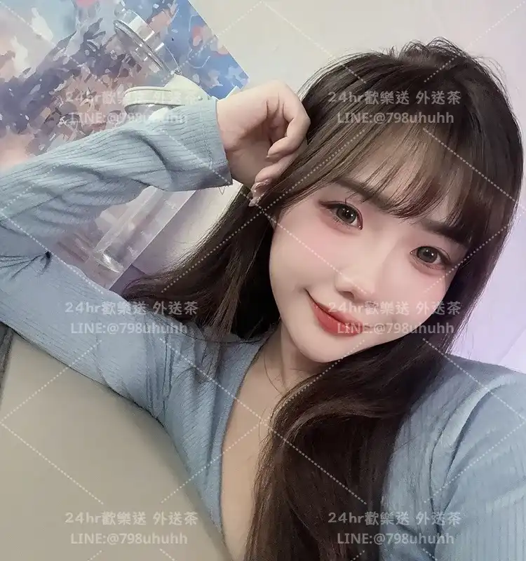 嘉義包養 程萱
