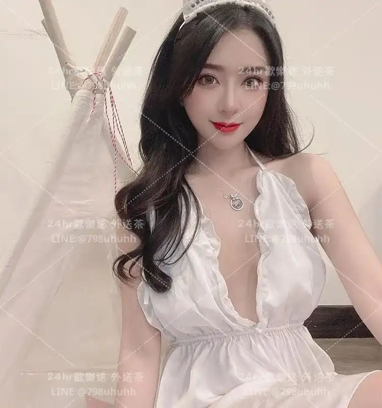新竹包養 洛晴