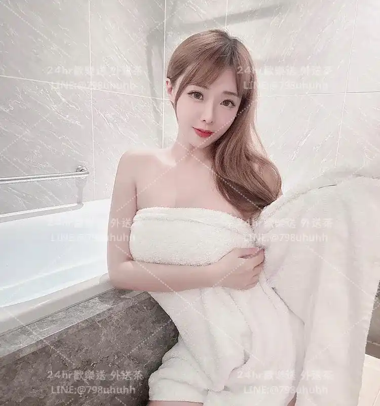 新竹包養 小昕