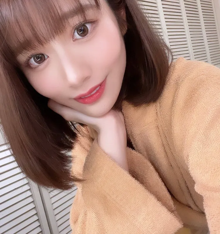 屏東包養 河北彩花